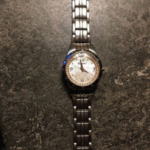 ROOTS ladies watch